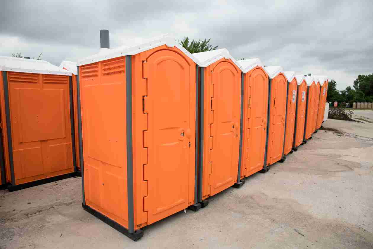 High-Rise Construction Toilets: Luxury Portable Toilets for Commercial Porta Potty Rental in Dallas TX