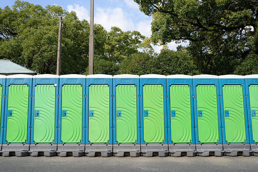 Porta Potty Rental in Dallas, TX: Luxury Toilets for Commercial Construction Sites
