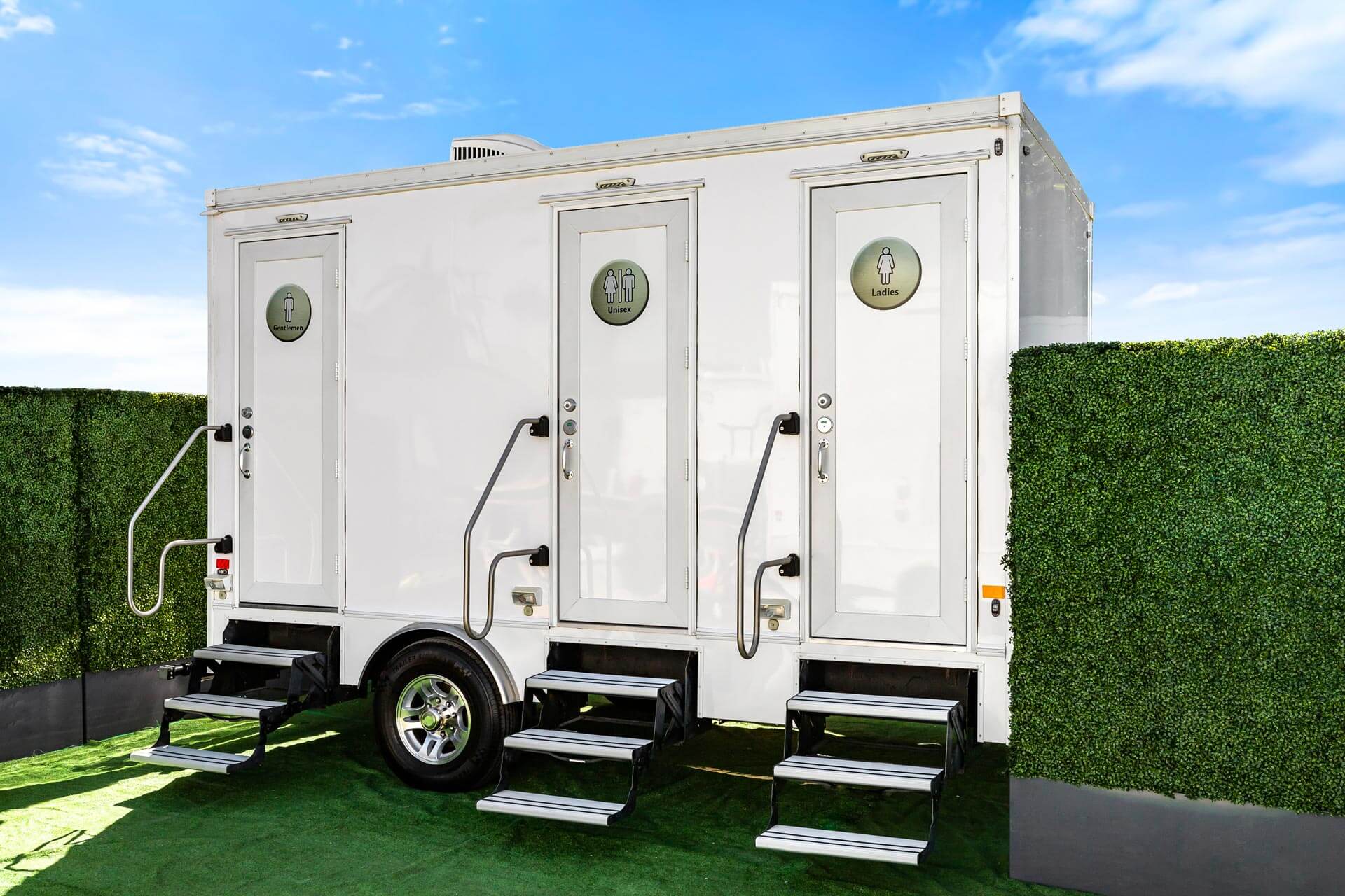 Portable Trailers: The Ultimate Outdoor Event Restroom Solution in Porta Potty Rental Dallas TX
